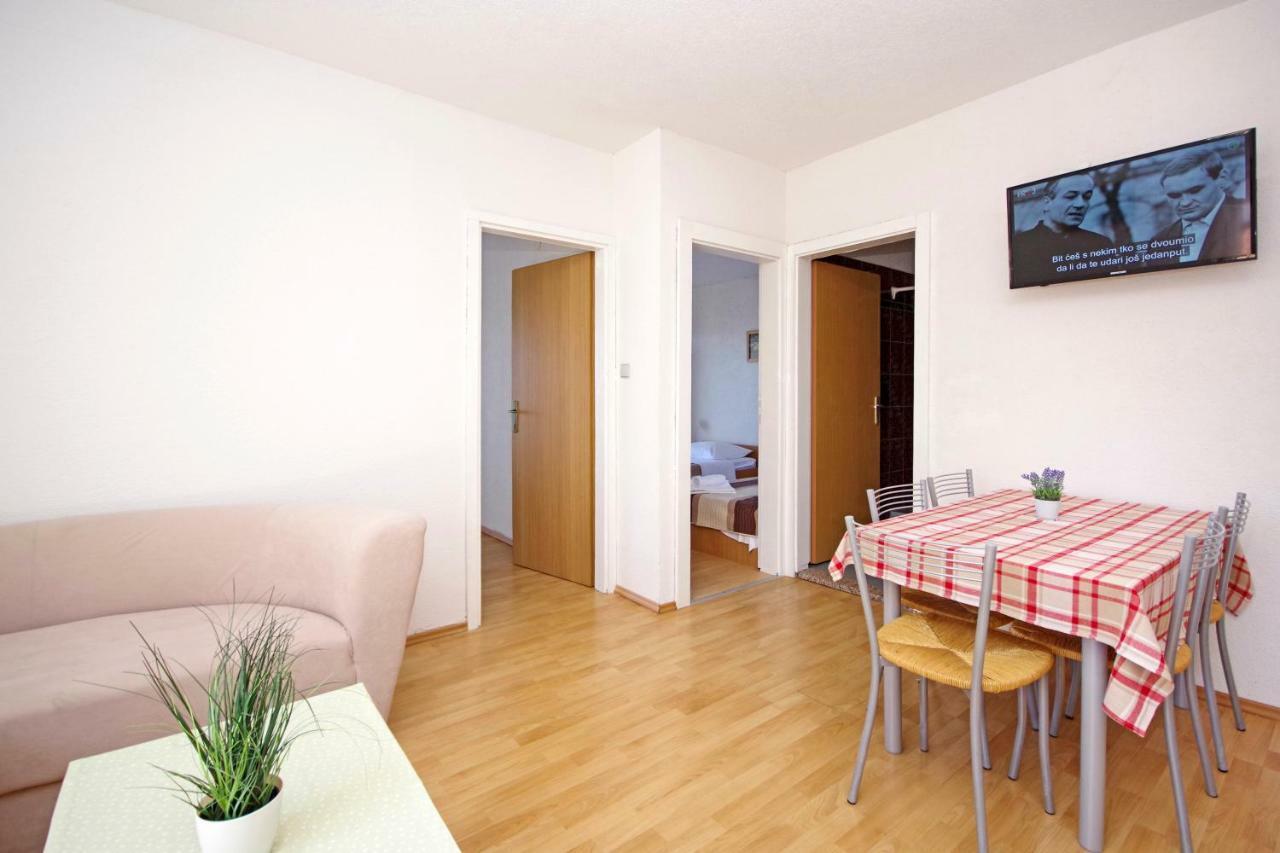 Apartments Solis Makarska Exterior foto